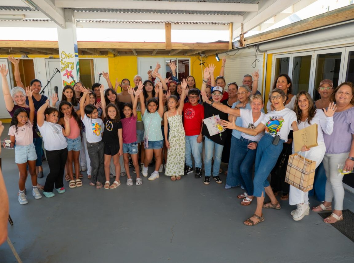 Cu orguyo lo canta “Aruba Dushi Tera” pa nos celebracion nacional